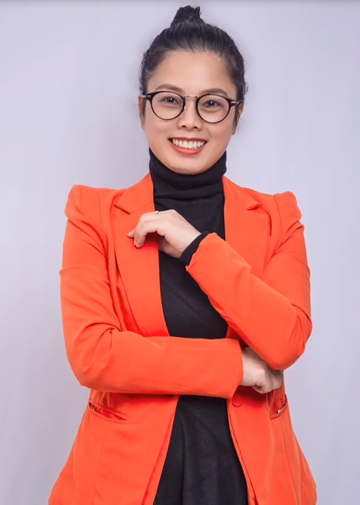 <span style="color:#0C343D;font-family:SourceHanSansCN-Regular;font-size:16px;">萬仁勞務(wù)總經(jīng)理羅春芳</span>